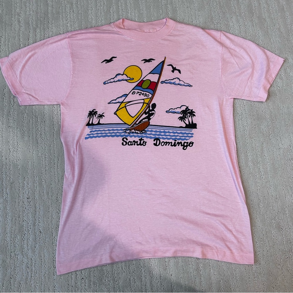 Vintage single stitch pink Santa Domingo surfing t-shirt 90’s sized M/L
